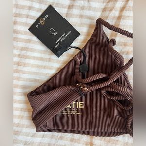 Skatie - Sarah Ribbed Top - Chocolate